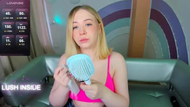 Image 2 of pure_flower_alison Stream on Chaturbate on 13 months ago