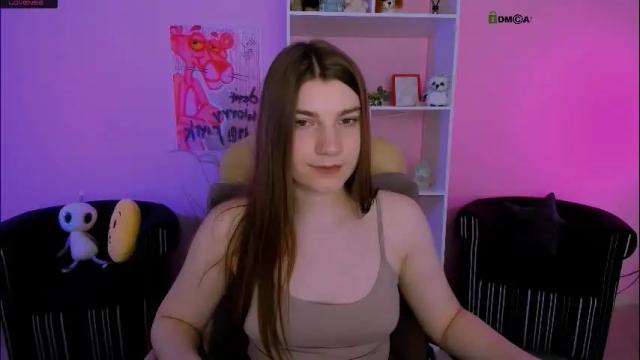 Image 10 of pure_radiance Stream on Chaturbate on 1 month ago