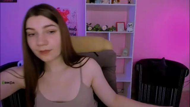 Image 12 of pure_radiance Stream on Chaturbate on 1 month ago
