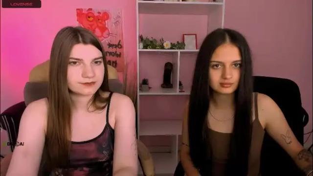 Image 12 of pure_radiance Stream on Chaturbate on 1 month ago