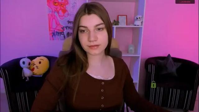 Image 2 of pure_radiance Stream on Chaturbate on 1 month ago