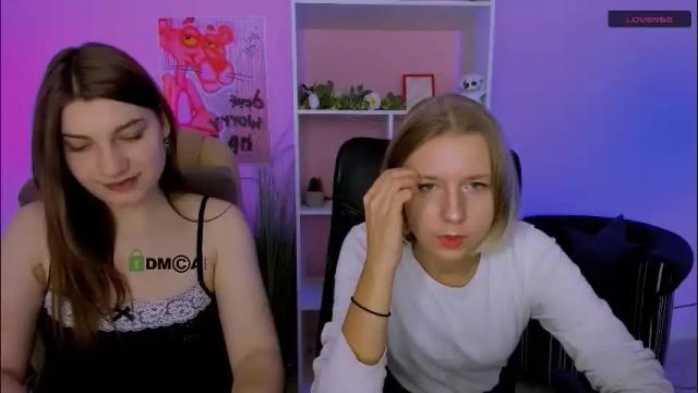 Image 3 of pure_radiance Stream on Chaturbate on 1 month ago