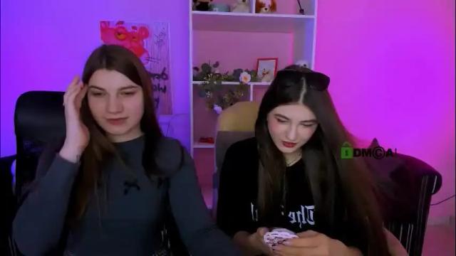 Image 3 of pure_radiance Stream on Chaturbate on 1 month ago
