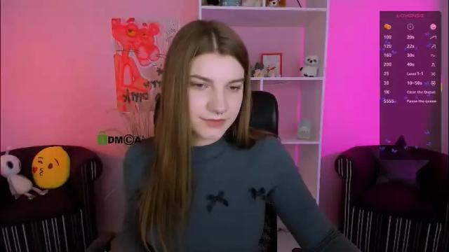 Image 10 of pure_radiance Stream on Chaturbate on 27 days ago