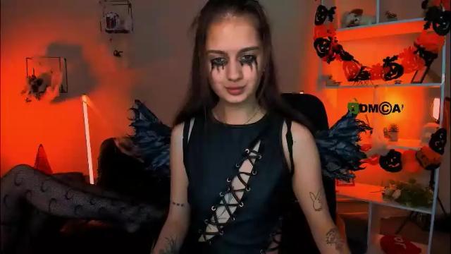 Image 10 of pure_radiance Stream on Chaturbate on 2 days ago