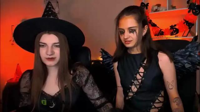 Image 3 of pure_radiance Stream on Chaturbate on 2 days ago
