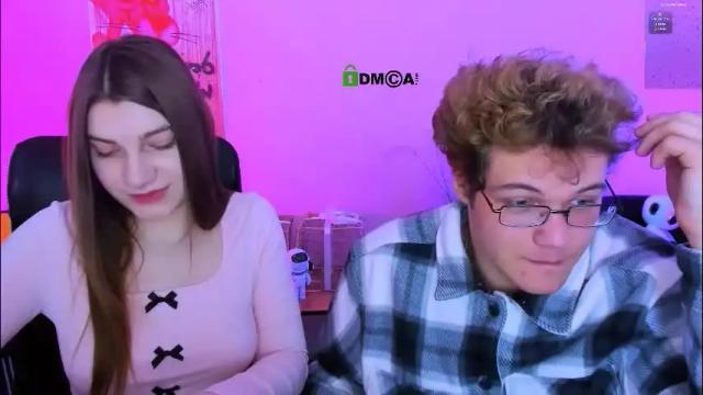 Image 3 of pure_radiance Stream on Chaturbate on 22 days ago