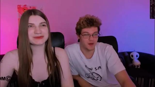 Image 8 of pure_radiance Stream on Chaturbate on 16 days ago