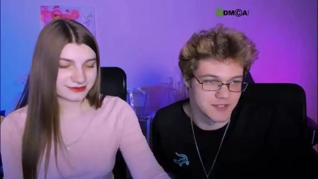 Image 3 of pure_radiance Stream on Chaturbate on 12 days ago