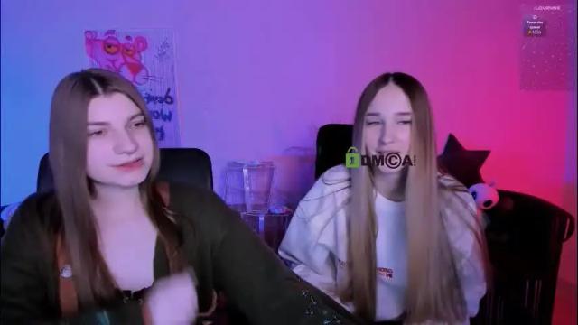 Image 2 of pure_radiance Stream on Chaturbate on 8 days ago