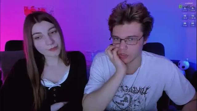 Image 4 of pure_radiance Stream on Chaturbate on 4 days ago