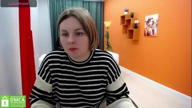 Thumbnail 1, pure_white_'s Stream at Chaturbate, 19 months ago