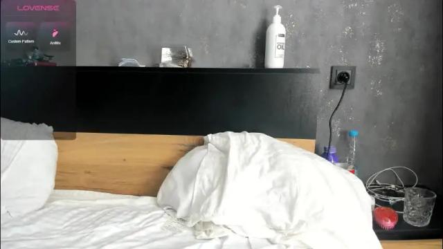 Image 8 of purebeautie Stream on Chaturbate on 1 month ago