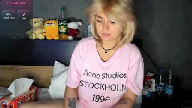 Image 4 of purebeautie Stream on Chaturbate on 1 month ago