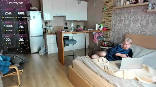 Image 4 of purebeautie Stream on Chaturbate on 10 days ago