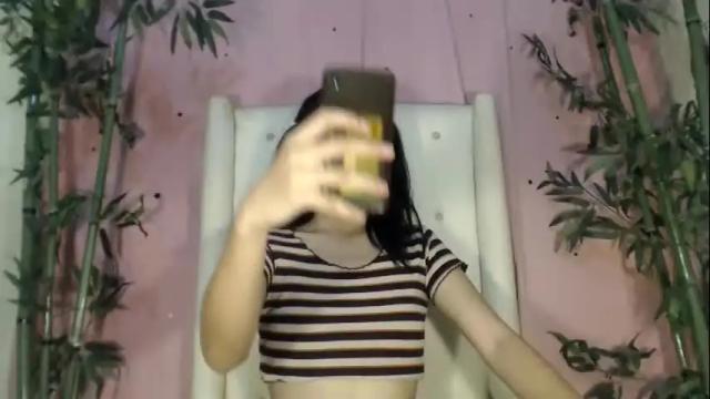 Image 2 of purecum69_danica Stream on Chaturbate on 21 months ago