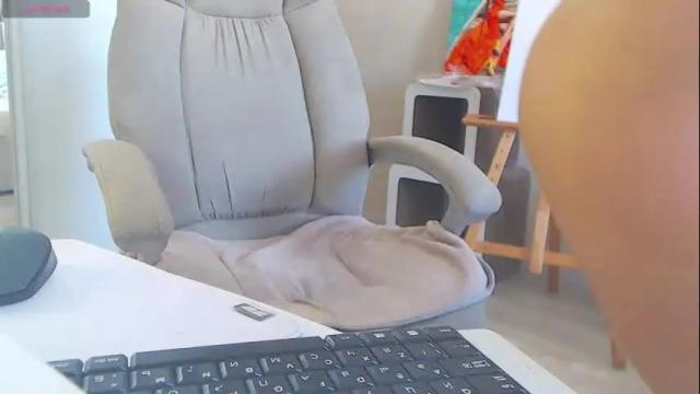 Image 11 of pureshinemarina Stream on Chaturbate on 12 days ago