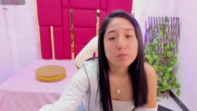 Image 10 of purple_maddie Stream on Chaturbate on 13 months ago