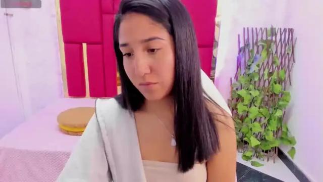 Image 12 of purple_maddie Stream on Chaturbate on 13 months ago