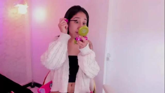 Image 11 of purple_maddie Stream on Chaturbate on 13 days ago