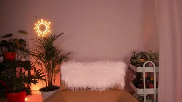 Image 12 of purple_opal Stream on Chaturbate on 13 months ago