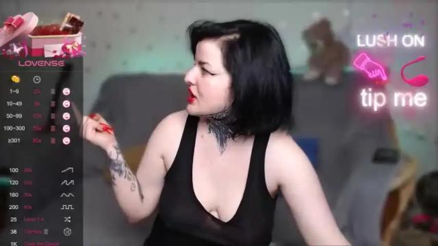 Image 12 of purpled_dolores Stream on Chaturbate on 16 months ago
