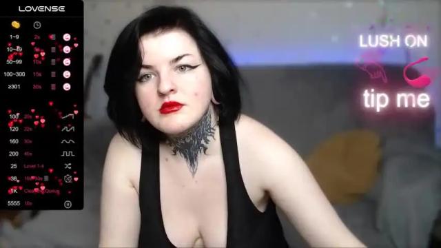 Image 3 of purpled_dolores Stream on Chaturbate on 16 months ago