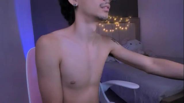 Image 10 of purpleonfire Stream on Chaturbate on 18 days ago