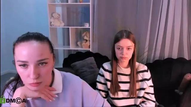 Image 11 of purr_jasmine Stream on Chaturbate on 16 months ago