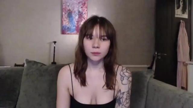 Image 7 of purr_meow Stream on Chaturbate on 19 months ago