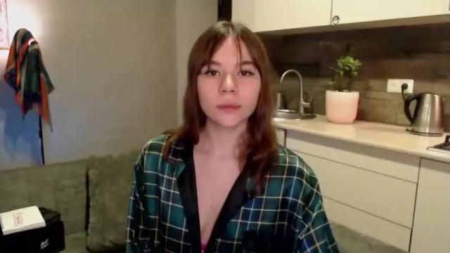 Image 11 of purr_meow Stream on Chaturbate on 19 months ago