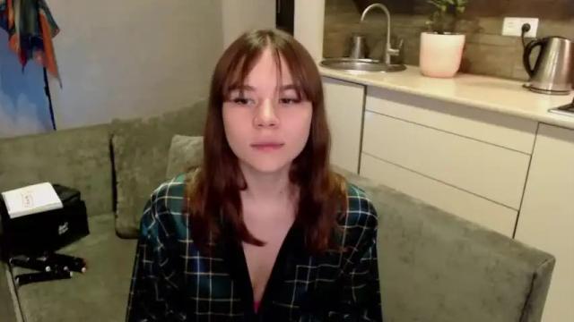 Image 2 of purr_meow Stream on Chaturbate on 19 months ago