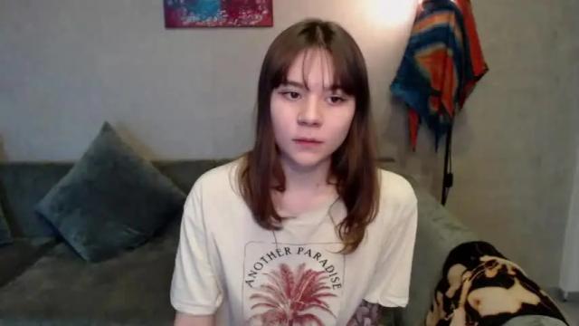 Image 7 of purr_meow Stream on Chaturbate on 19 months ago