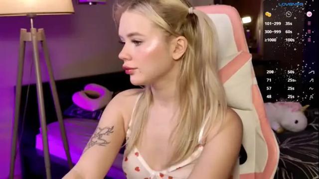 Thumbnail 2, purr_meow's Stream at Chaturbate, 1 month ago