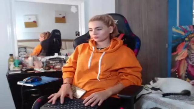 Thumbnail 3, purrfectpetals's Stream at Chaturbate, 12 months ago