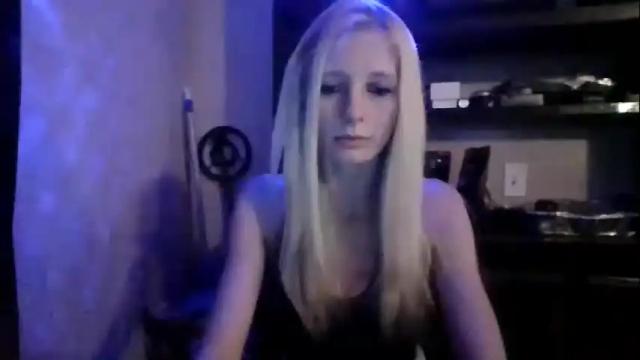 Image 3 of purrrfect_pussy24 Stream on Chaturbate on 13 months ago