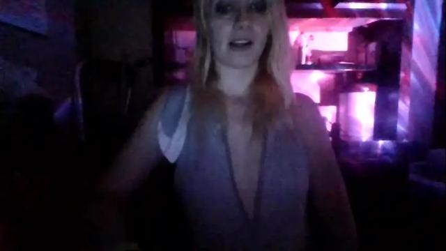 Image 11 of purrrfect_pussy24 Stream on Chaturbate on 14 days ago