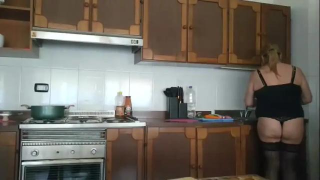 Image 3 of pussy_boom4u Stream on Chaturbate on 16 days ago