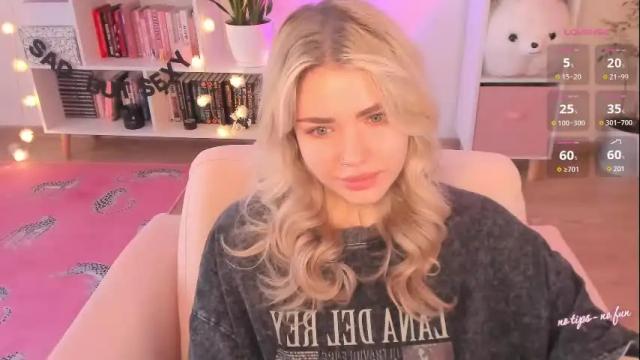 Image 3 of pussy_kattt Stream on Chaturbate on 1 month ago