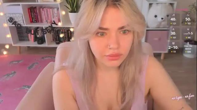 Image 2 of pussy_kattt Stream on Chaturbate on 1 month ago