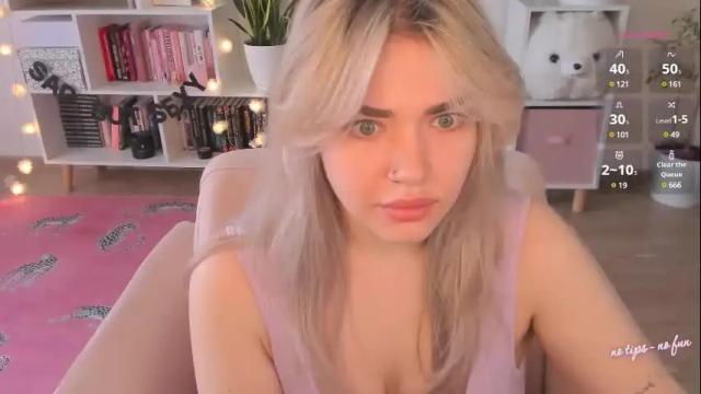 Image 3 of pussy_kattt Stream on Chaturbate on 1 month ago