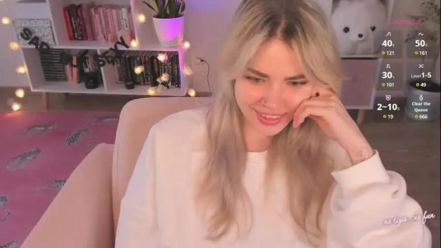 Image 3 of pussy_kattt Stream on Chaturbate on 1 month ago