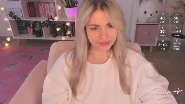 Image 4 of pussy_kattt Stream on Chaturbate on 1 month ago