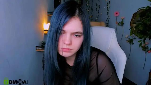 Image 8 of pussysaurus_ Stream on Chaturbate on 13 months ago