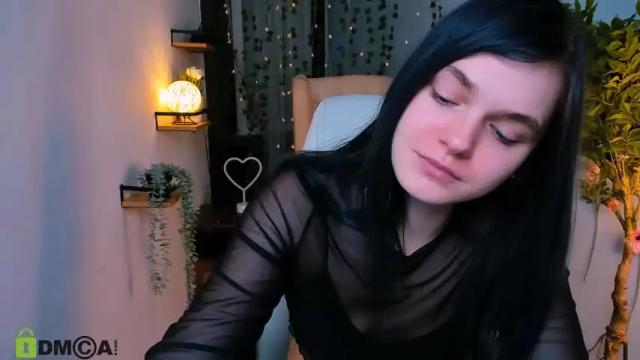 Image 11 of pussysaurus_ Stream on Chaturbate on 13 months ago