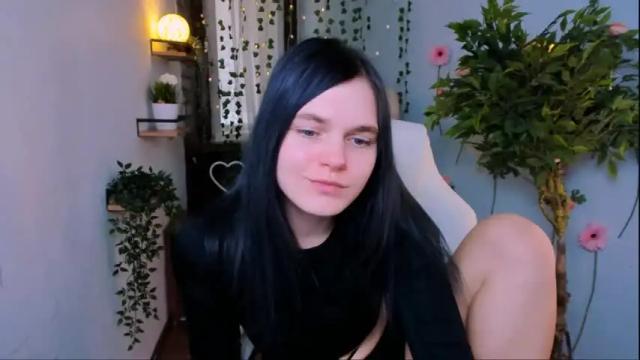 Image 12 of pussysaurus_ Stream on Chaturbate on 12 months ago