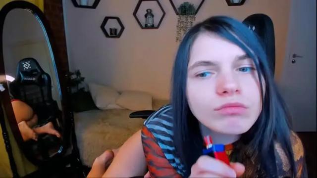 Image 7 of pussysaurus_ Stream on Chaturbate on 12 months ago
