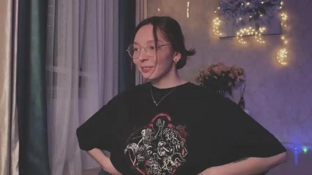 Image 10 of pyramid_song Stream on Chaturbate on 15 months ago