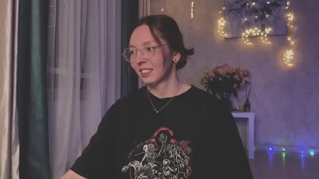 Image 11 of pyramid_song Stream on Chaturbate on 15 months ago