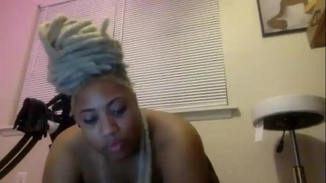 Image 12 of pyramidgoddess Stream on Chaturbate on 17 months ago